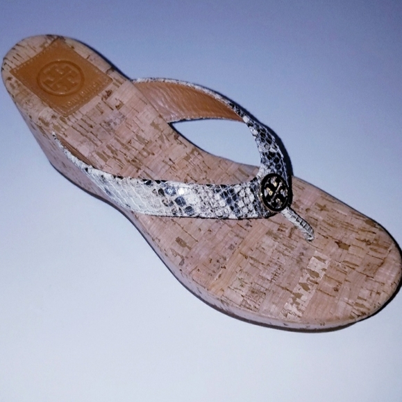 Tory Burch Snake print cork wedge sandals - Picture 5 of 5
